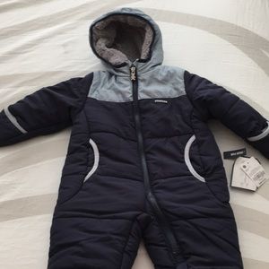 WInter Water-Proof Hooded Prama